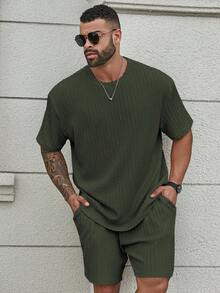 Manfinity Homme Men Plus Size 2pcs Outfit Set - Solid Color Short Sleeve T-Shirt And Shorts, Minimalist Style, Suitable For Summer, Cozy Outfits - Dark Green - View 3