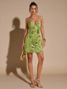 SHEIN BAE Váy dây buộc hở lưng thêu hoa 3D màu xanh lá cây trơn, váy đi nghỉ, váy hẹn hò ngày lễ tình nhân, váy ngắn phù dâu, váy sequin sinh nhật, váy dạ hội hở lưng, thích hợp cho tiệc tùng, hộp đêm, những dịp trang trọng - màu xanh lá - Xem 5