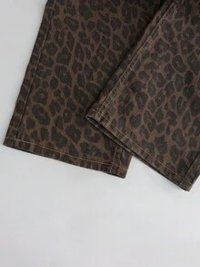 Qadelle Women's Leopard Print Straight Leg Jeans, Streetwear, Y2K Style - Multicolor - View 4