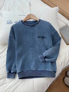 SHEIN 青少年男童时尚休闲 Y2K 复古酷炫 - 可机洗设计字母刺绣图案蓝色针织牛仔长袖小圆领卫衣，适合儿童日常穿着，柔软舒适，也适合儿童秋冬季节、派对、居家穿着，以及街头风校服。 - 藍色 - 查看 2