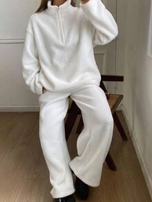 DAZY 两件套女士纯色宽松翻领拉链羊羔绒连帽衫和宽松版型长裤休闲街头风加厚套装，秋冬运动服套装 - 白色 - 查看 4