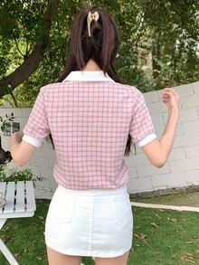 DAZY Camiseta de polo de manga corta con bloqueo de color y ribete decorativo a cuadros