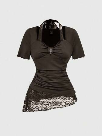 Maglietta da donna con scollo alla halter, vita con laccio, orlo asimmetrico e inserti in pizzo