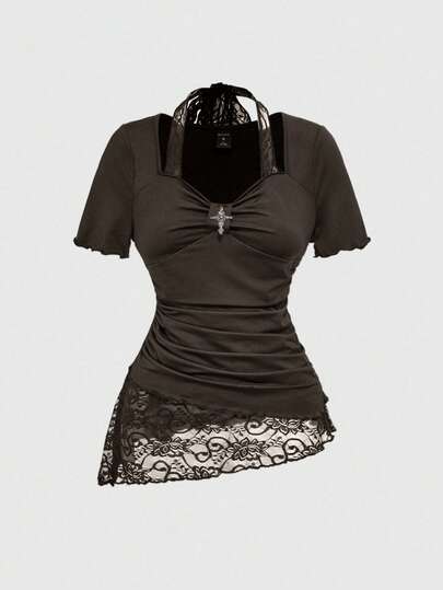 قميص نسائي بتصميم غير متماثل الحواف مع تطريز دانتيل وربطة عنق وخصر