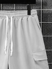 Manfinity Homme Men's Solid Drop Shoulder Short Sleeve T-Shirt And Shorts 2pcs/Set