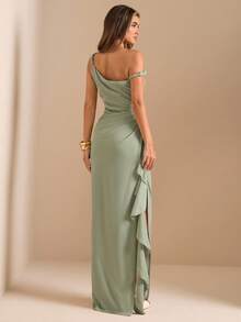 SHEIN BAE 秋冬伴娘礼服，派对斜肩扭结露肩性感褶皱高开叉荷叶边裹身长裙，优雅荷叶边斜肩连衣裙