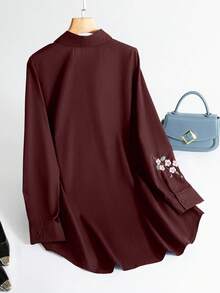 Modelyn 休闲花卉刺绣女式长袖衬衫 - 酒紅色 - 查看 3