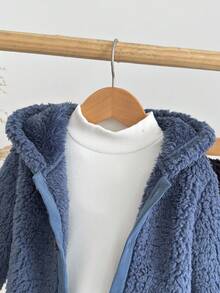 SHEIN 男宝宝毛绒连帽外套+白色T恤+保暖毛绒裤，秋冬休闲百搭时尚套装 - 彩色 - 查看 7