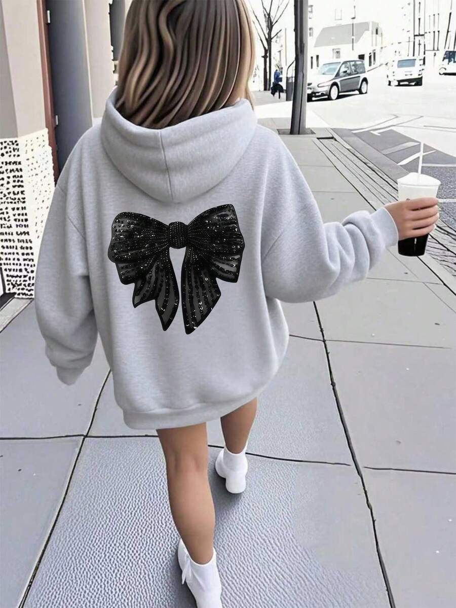 SHEIN Playful Pals 少女休闲舒适时尚简约可爱仿亮片蝴蝶结印花长袖连帽卫衣,秋冬季女童套头卫衣外套 - 灰色 - 查看 1