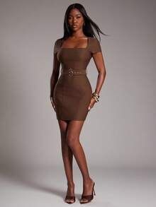 NYA SZN 短袖修身连衣裙，紧身腰带细节，办公室教师商务休闲装，返校季简约迷你长款秋季女装 - 棕色 - 查看 3