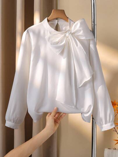 1 件女童柔软透气衬衫，带可拆卸蝴蝶结，优雅舒适的春秋季设计，适合学校和休闲场合