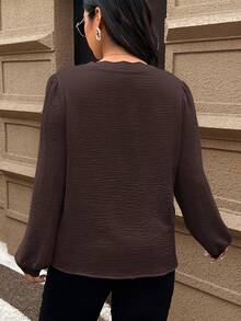 SHEIN Frenchy Áo sơ mi tay dài vải họa tiết kẻ sọc tương phản cỡ lớn, trang trí vỏ sò, thường ngày, rộng rãi, mùa thu - Cà phê nâu - Xem 3