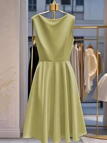 Franclia Women's Elegant Solid Color Waist Cinched Dress - Green - View 2