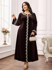 Al Najma Vestido elegante de estilo árabe con aplicaciones decorativas, de manga larga y holgado para mujer de talla grande - Café integral - Ver 5