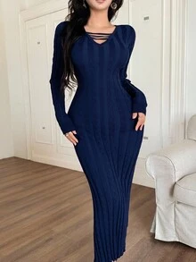Feyla 鏤空綁帶腰部扭結針織洋裝 秋冬款 - 藍色 - 查看 4