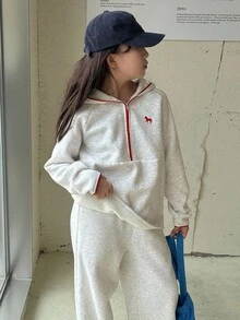 DAZY 2 件套女童针织刺绣连帽衫和保暖内衬裤子套装，秋冬 - 灰色 - 查看 5