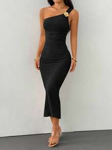 SHEIN PETITE Gold Color Brooch Decor Asymmetric Neck Ruched Fishtail Dress,Wedding Guest Dress Women - Black - View 5