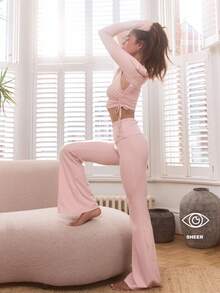 Musera Sport 翻折腰部喇叭形运动紧身裤，适合普拉提、瑜伽、板式网球、网球、匹克球等运动和健身。