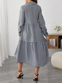 SHEIN 孕妇格子长袖单排扣荷叶边下摆休闲哺乳功能衬衫裙，秋季 - 黑與白 - 查看 2