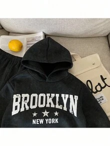 Conjunto de sudadera con capucha y pantalones con estampado de letras para bebé niño, 2 piezas - Negro - Ver 4