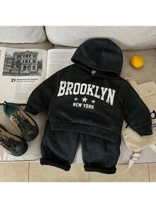 Conjunto de sudadera con capucha y pantalones con estampado de letras para bebé niño, 2 piezas - Negro - Ver 6