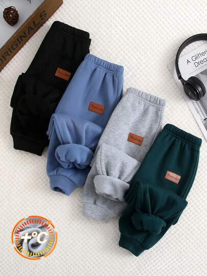 SHEIN Compra 3 y llévate 1 gratis - Paquete de 4 pantalones cómodos y de moda sencilla y práctica para niños preadolescentes, con decoración de estampado, suaves y gruesos, adecuados para suéteres, ropa de niños, conjuntos escolares, ropa familiar a juego, fiestas de cumpleaños, uso diario, escuela, viajes y deportes de otoño e invierno