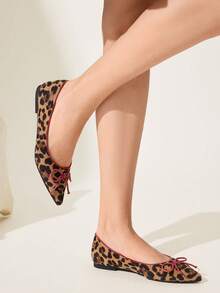 CUCCOO CHICEST 女士豹纹尖头平底软底一脚蹬休闲乐福鞋 - 彩色 - 查看 5