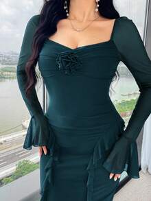 Feyla 女式纯色简约荷叶边下摆长袖连衣裙 - 墨綠色 - 查看 2