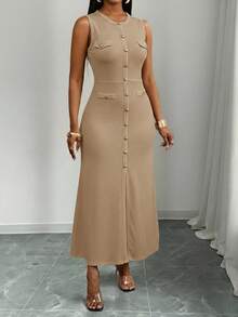 SHEIN PETITE CURVE Plus Size Women Button Design Sleeveless Solid Color Casual Dress