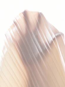 優雅露肩荷葉邊短袖 A 下擺洋裝適合少女