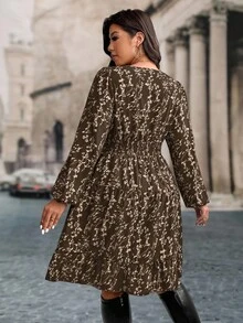 Auvina 秋季大码女式花卉印花长袖荷叶边下摆连衣裙 - 棕色 - 查看 2