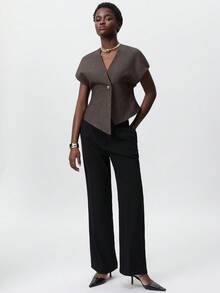 Aveloria Modichic Blusa minimalista deconstruida de talla grande con cuello en V y un solo botón, diseño de bajo asimétrico, sin mangas, adecuada para el trabajo, verano - Albaricoque - Ver 3