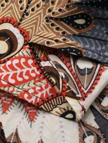 Livesso Robe courte à col V et motif floral pour femmes