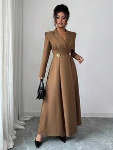 Elenzga Váy chữ A thanh lịch, cổ chéo, eo thắt eo, thiết kế hoa kim loại, phù hợp để đi làm, mùa thu/đông, màu nâu - màu nâu - Xem 4