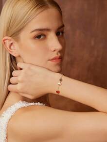 MOTF PREMIUM 18K镀金不对称宝石手链 - 金黃色 - 查看 3