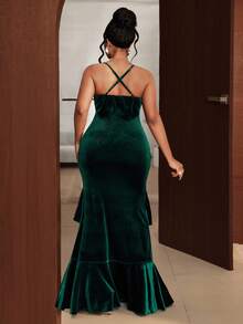 Maweii 大码女式优雅纯色天鹅绒高弹力V领交叉后系带修身多层荷叶边前开衩派对鸡尾酒浪漫约会长裙 - 綠色 - 查看 2