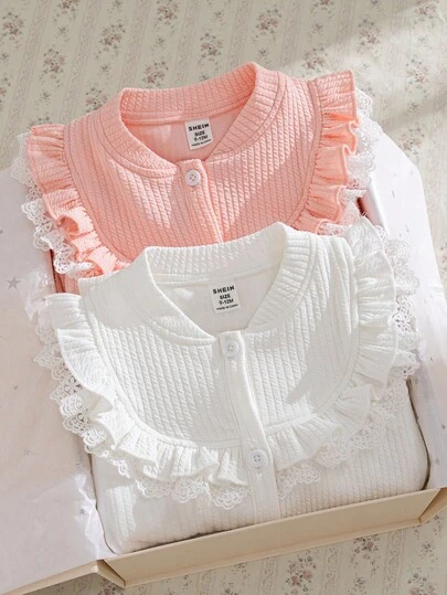 Souflis Souflis 两件套复古法式2025秋冬粉色米色蕾丝拼接连体衣，适合居家、外出及多种场合，适合女宝宝秋季穿着。