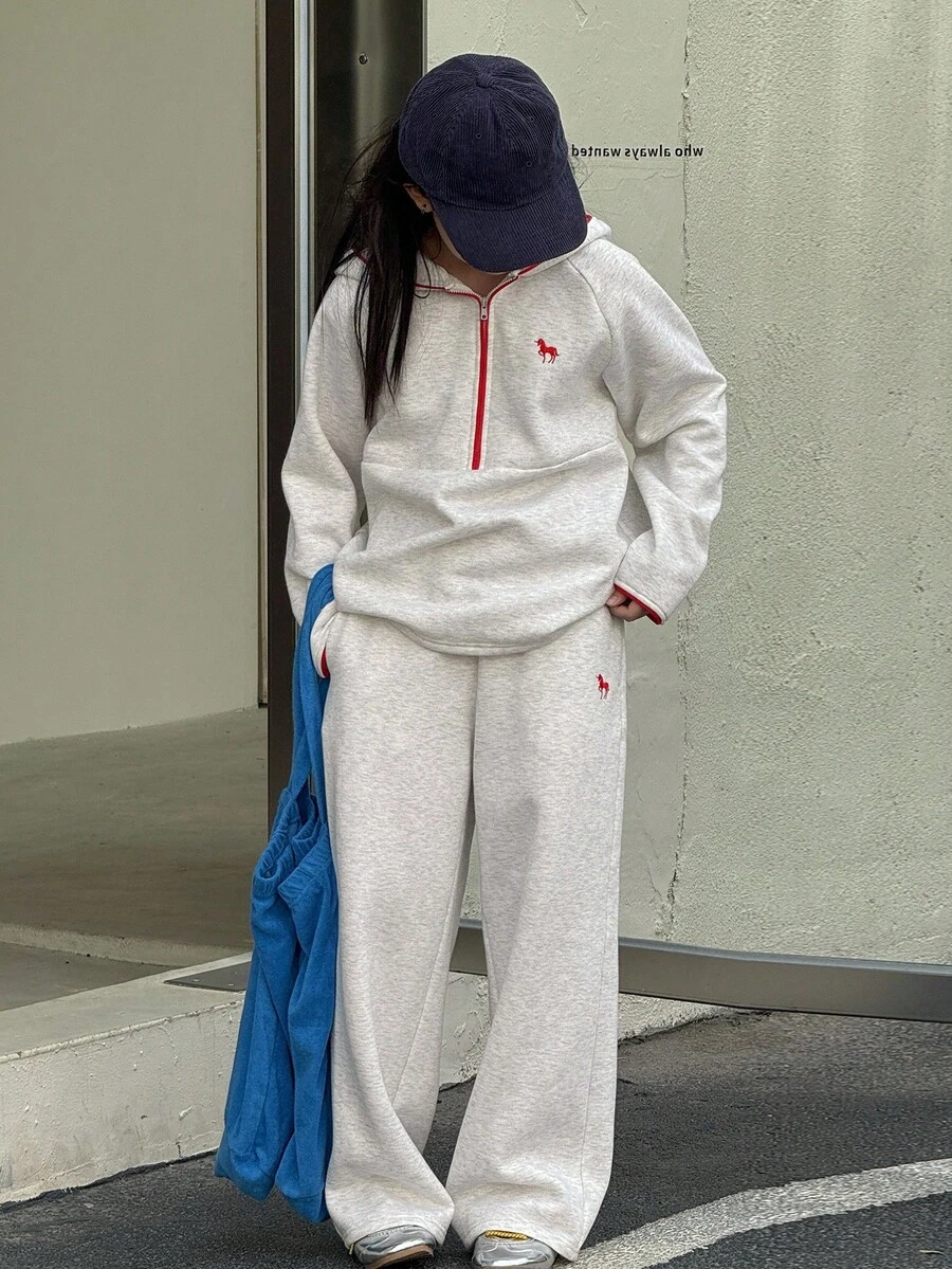 DAZY 2 件套女童针织刺绣连帽衫和保暖内衬裤子套装,秋冬 - 灰色 - 查看 1