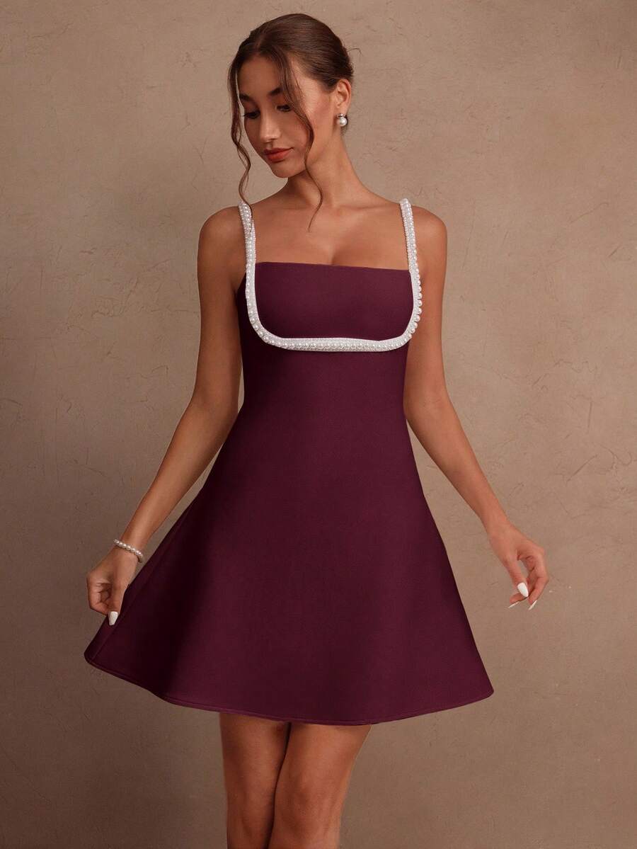 SHEIN Unity Váy ôm sát thân dây mảnh đính ngọc trai trắng thanh lịch, váy dạ hội tối giản sang trọng cho mùa hè, bãi biển, lễ hội, ngày lễ, những dịp gợi cảm - Màu Đỏ Sâu - Xem 1