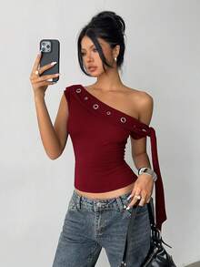 Aloruh Áo thun dệt kim trơn màu trơn không tay vai bất đối xứng trang trí lỗ xỏ dây màu đen, áo đỏ - Màu Đỏ Sâu - Xem 4