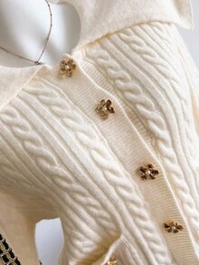 SHEIN 少女麻花图案金属花单排扣长袖针织开衫，秋冬款 - 米色 - 查看 3