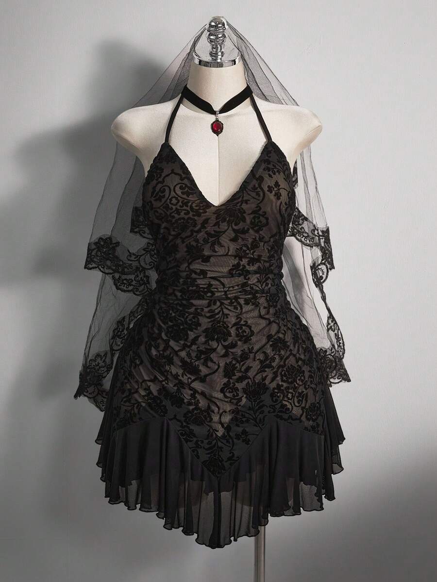 SHEIN ICON 大码女式 Y2K 复古时尚度假性感简约露背植绒波西米亚西式连衣裙搭配短裤，万圣节服装 - 黑色 - 查看 1