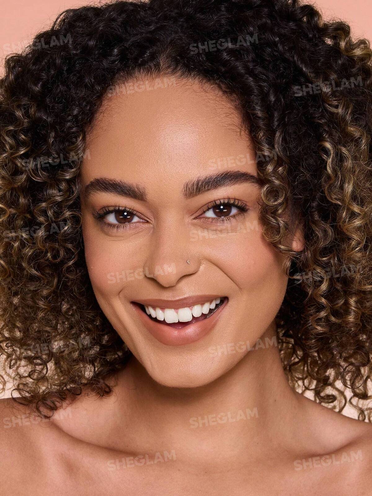 Lock & Go Long-Lasting Cushion Foundation-Golden