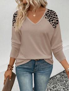 EMERY ROSE Women's Casual V-Neck Bestselling Leopard Print Long Sleeve T-Shirt - Multicolor - View 5