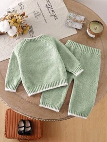 SHEIN Vintaside Kids 2 件套女婴刺绣毛衣和阔腿裤套装，休闲针织服装，适合游乐场、家庭活动、户外摄影