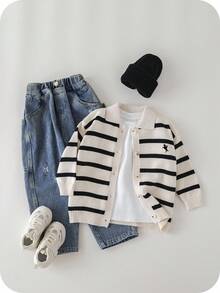 SHEIN 1 Stück Lässiger, süßer und stilvoller koreanischer gestreifter Langarm-Strickjacken-Pullover für Kleine Jungen, geeignet für Ausflüge, Schule, Urlaub, Herbst/Winter