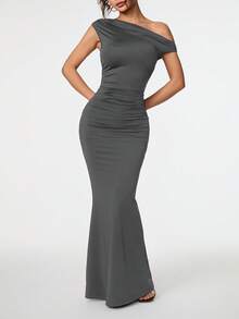 SHEIN PETITE 夏季服装、日常约会及旅行穿搭、派对穿搭、优雅女士内衣、外出穿搭、斜肩不对称超长鱼尾连衣裙、夜店女士穿搭、约会穿搭、宴会礼服 - 深灰色 - 查看 3