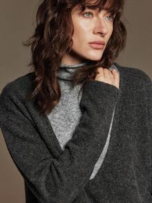 Ontre Vintage, locker geschichteter, weicher Wollmischungs-Pullover mit tiefem V-Ausschnitt 2 in 1, moderner urbaner Lässig-Fashion Business-Lässig-Stil für Büromode, zurückhaltender Old-Money-Stil, mühelos temperamentvoll, hochwertige urbane Pendler-Flughafen-Damenmode aus hochwertigem Material, Streetstyle, sophisticated, einfach und cool im Herbst/Winter - Dunkelgrau - Übersicht 7