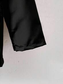 1 件女童字母装饰抽绳连帽风衣夹克，休闲宽松秋季外套 - 黑色 - 查看 4