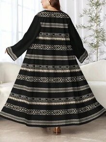 SHEIN Najma Plus Size Women's Rhombus Graphic Patchwork Striped Design Print Black Casual Long Sleeve Abaya Robe, Spring/Autumn - Multicolor - View 2